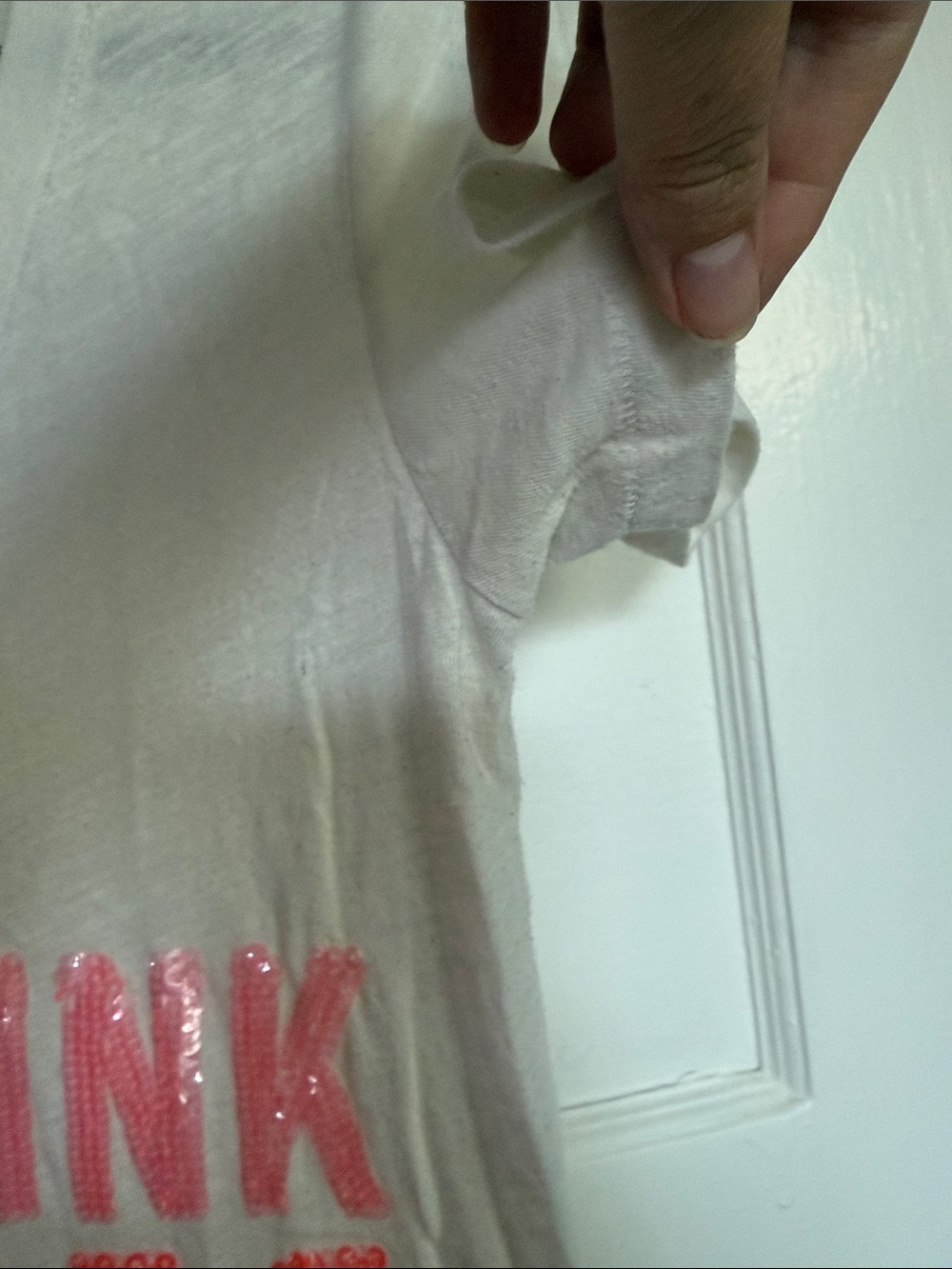 Vintage Y2K Victoria's Secret PINK White Tee with Pink Sequin Accent - Picture 6 of 7